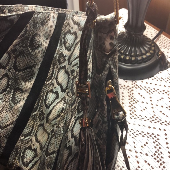 Aimee Kestenberg Tuscany Hobo.Real leather& suede Faux snakeskin embossed🤗 - Picture 9 of 15